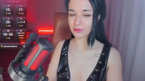 Molly online show from 10-21-25, 04:30