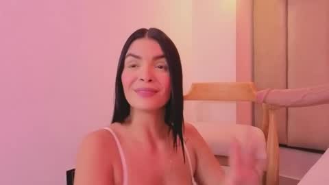 Snapshot of mollyrosse1 chatting on 06-04-26, 11:16 mollyrosse1 online show from 06-04-26, 11:16