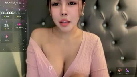 molly online show from 10-28-25, 04:27