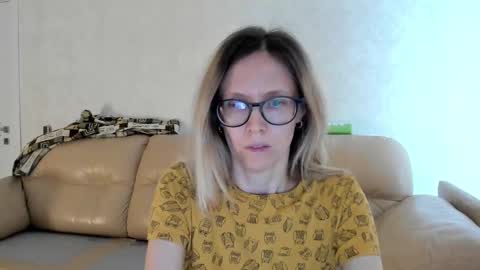 AngelMomm online show from 03-10-25, 07:53