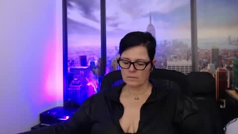 MollySun Nina Randmann online show from 12-14-24, 05:25