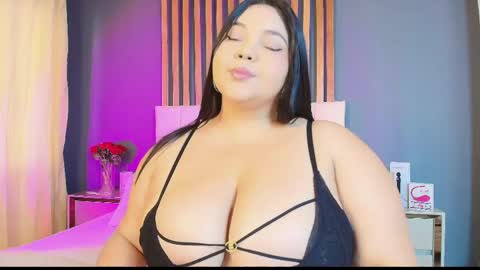 mollywoodd online show from 04-26-26, 02:26