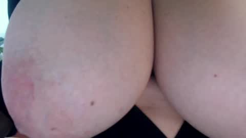 Sara online show from 04-21-26, 02:51