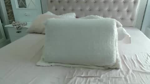 Amy online show from 02-16-26, 09:49