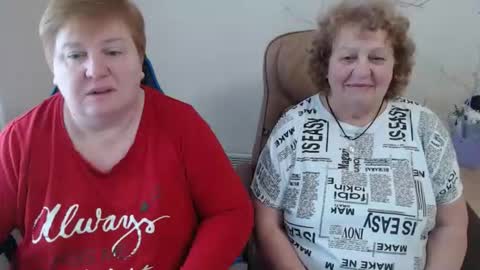 Snapshot of mommy99x chatting on 03-31-26, 07:42 Mommy99X online show from 03-31-26, 07:42