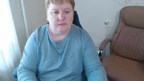 Snapshot of mommy99x chatting on 05-12-26, 08:22 Mommy99X online show from 05-12-26, 08:22