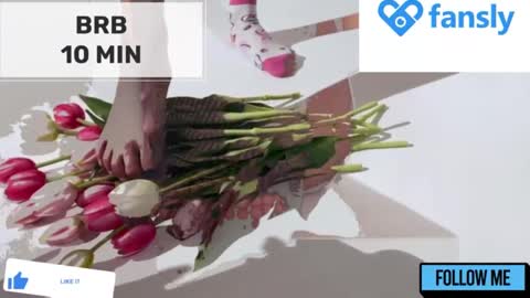 Mommy online show from 12-25-24, 02:14