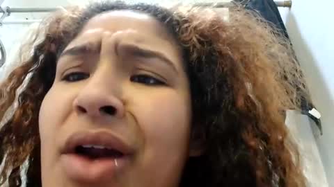 Mommy bubbles online show from 01-10-25, 01:20