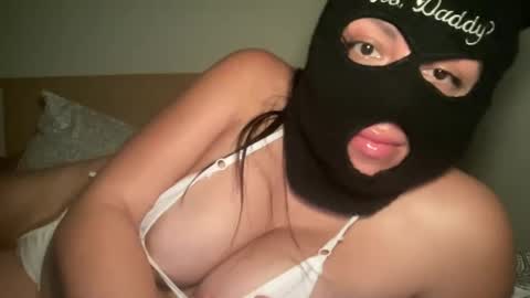 Snapshot of mommygoddess03 chatting on 10-07-25, 03:04 mommygoddess03 online show from 10-07-25, 03:04