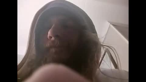 Snapshot of mommyissues2386 chatting on 12-05-24, 01:25 Richard Sheridan online show from 12-05-24, 01:25