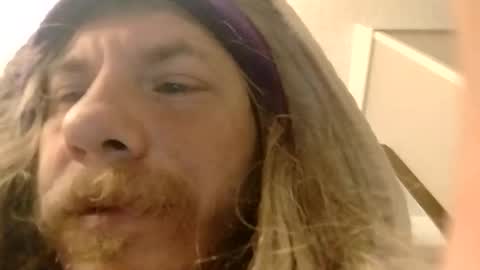 Snapshot of mommyissues2386 chatting on 12-20-24, 07:44 Richard Sheridan online show from 12-20-24, 07:44