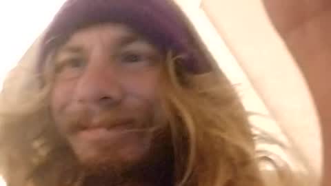 Snapshot of mommyissues2386 chatting on 12-25-24, 02:57 Richard Sheridan online show from 12-25-24, 02:57