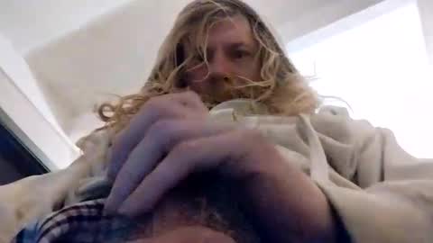 Snapshot of mommyissues2386 chatting on 01-18-25, 08:20 Richard Sheridan online show from 01-18-25, 08:20