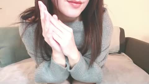 Momo online show from 01-15-25, 08:58