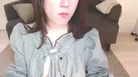 Momo online show from 03-09-25, 04:49