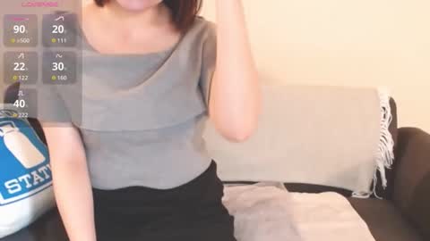 Momo online show from 10-09-25, 12:52