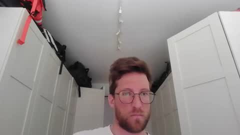 moms_little_monster online show from 04-22-26, 09:11