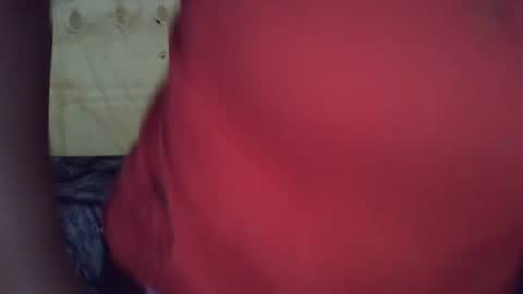 Snapshot of momsdoll chatting on 05-22-26, 07:08 momsdoll online show from 05-22-26, 07:08