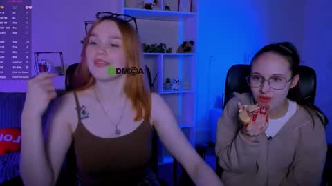 Mona  online show from 10-08-25, 07:22