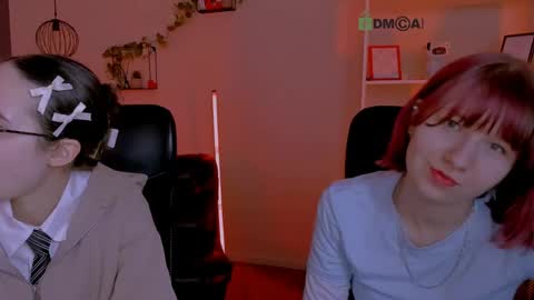 Mona  online show from 04-26-26, 07:33