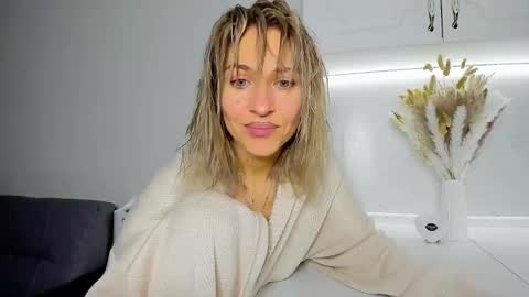 Mona online show from 02-20-25, 09:20