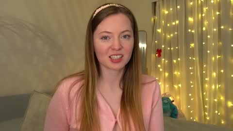 Snapshot of mona_elisa chatting on 12-15-25, 02:43 Elisa my Telegram online show from 12-15-25, 02:43