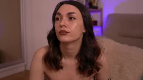 Snapshot of mona_lisss chatting on 11-30-25, 11:25 Mona Lisss online show from 11-30-25, 11:25