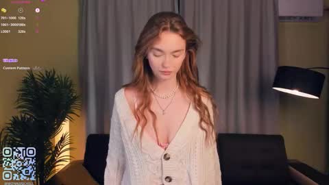 Snapshot of monabrickell chatting on 09-24-25, 05:05 Mona online show from 09-24-25, 05:05