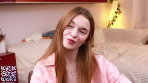 Snapshot of monabrickell chatting on 10-09-25, 07:34 Mona online show from 10-09-25, 07:34