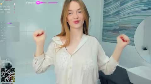 Snapshot of monabrickell chatting on 10-29-25, 07:37 Mona online show from 10-29-25, 07:37