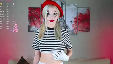 Mona online show from 02-24-25, 05:09