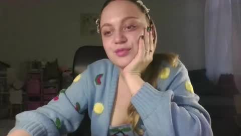 Snapshot of monarise chatting on 04-24-26, 05:59 monarise online show from 04-24-26, 05:59