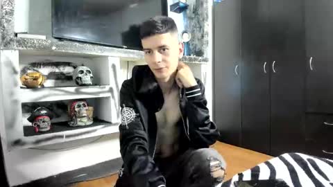 nicolas online show from 03-15-26, 02:17