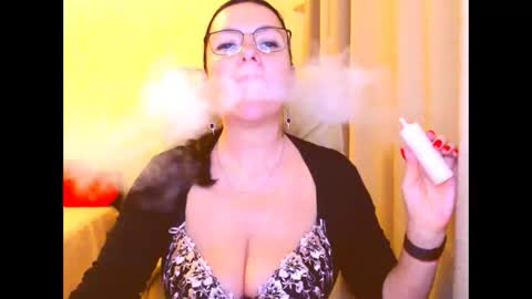 Snapshot of monica1203 chatting on 01-28-25, 12:22 monica online show from 01-28-25, 12:22