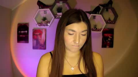 Snapshot of monica_sweets chatting on 10-01-25, 06:41 sweet girl and shine body online show from 10-01-25, 06:41