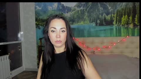 monica_weisss online show from 01-09-25, 03:36