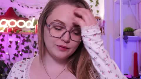 monicaasis online show from 05-21-26, 06:15