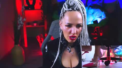 Monika online show from 02-10-25, 08:31