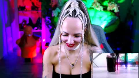 Monika online show from 11-01-25, 12:07