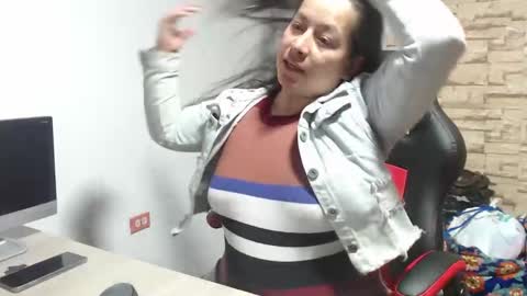 monickhotpri online show from 05-24-26, 03:55