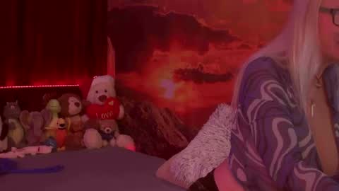 Monika    online show from 02-14-25, 07:38