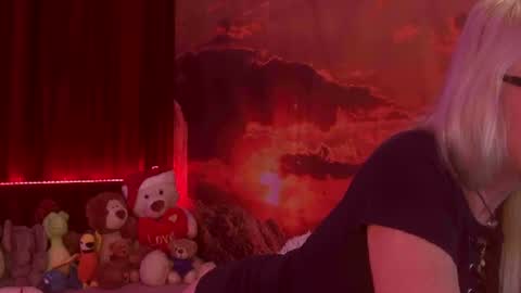 Monika    online show from 03-08-25, 03:28