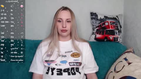 Snapshot of monika_luire chatting on 09-25-25, 11:58 Monika online show from 09-25-25, 11:58