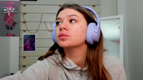 Monika online show from 01-19-25, 07:46