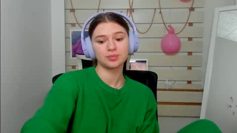 Monika online show from 02-20-25, 01:40