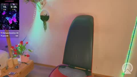 Himy name Kateim pvt model with hairy pussy online show from 04-22-26, 09:27