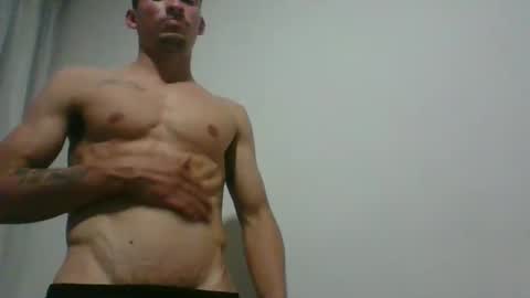 Snapshot of monito_hot17 chatting on 12-05-25, 04:54 monito_hot17 online show from 12-05-25, 04:54