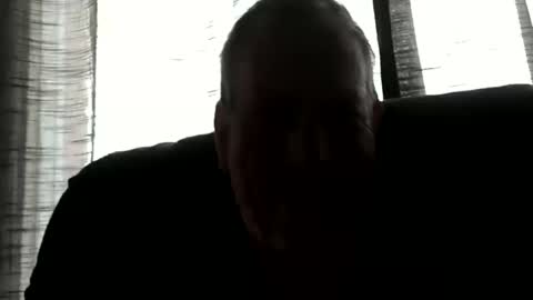 Snapshot of monkeedance chatting on 01-01-25, 04:39 Monkee Dance online show from 01-01-25, 04:39