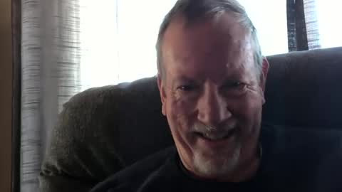 Snapshot of monkeedance chatting on 01-20-25, 05:16 Monkee Dance online show from 01-20-25, 05:16