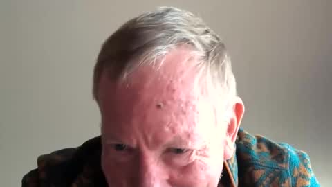 Snapshot of monkeedance chatting on 02-11-25, 08:10 Monkee Dance online show from 02-11-25, 08:10